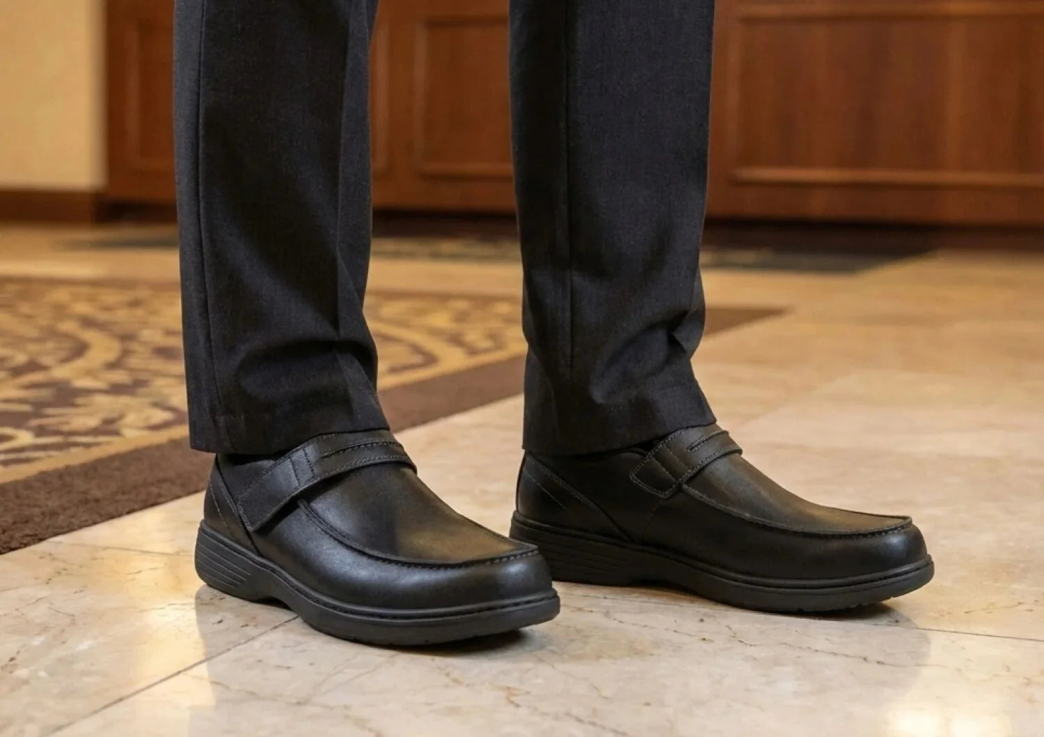 Xavier Hands-Free - Black