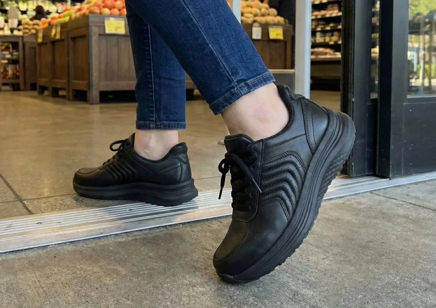 Roam Hands-Free - Black