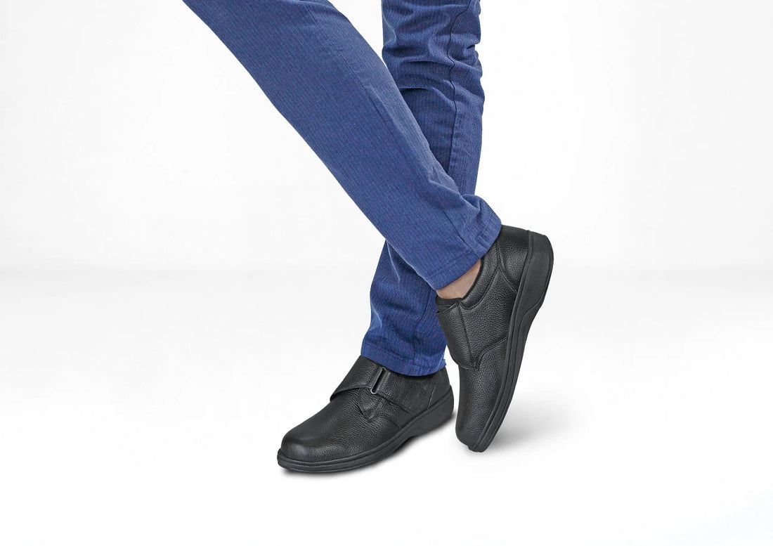 Broadway - Black